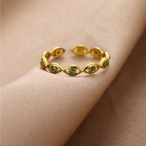 Green Eye Motif Ring #2239